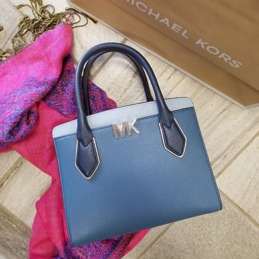 NWT Michael Kors Montgomery MD Messenger Bag